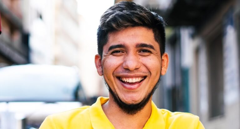 Be Just: Somos una organización sin fines de lucro que promueve el Estado de derecho por medio del fortalecimiento de las instituciones del sector justicia, el apoyo a iniciativas contra la corrupción y la promoción del respeto a los derechos humanos.